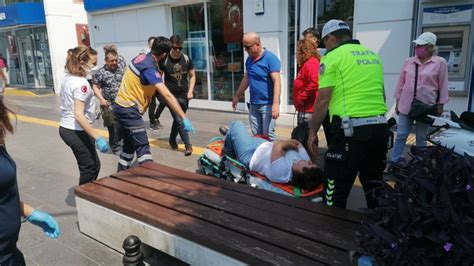 A­n­t­a­l­y­a­­d­a­ ­ş­o­f­ö­r­ü­n­ ­y­a­l­a­n­ ­s­a­v­u­n­m­a­s­ı­n­ı­ ­p­o­l­i­s­ ­o­r­t­a­y­a­ ­ç­ı­k­a­r­d­ı­
